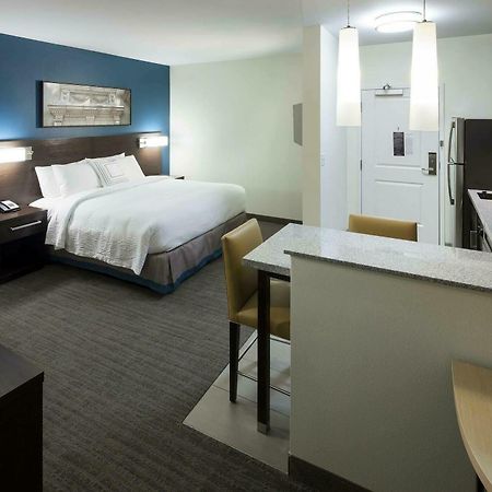 Residence Inn By Marriott Richmond Downtown Exteriör bild